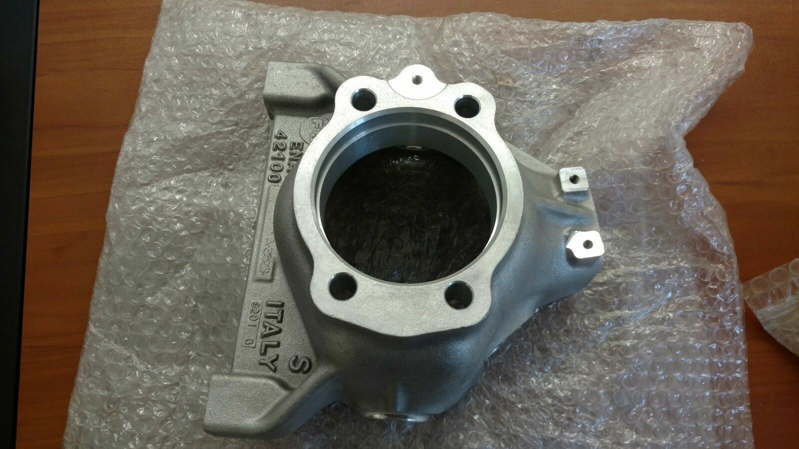LAMBORGHINI MURCIELAGO LP640 LH FRONT WHEEL HUB ASSEMBLY CERAMIC OEM 410407257A