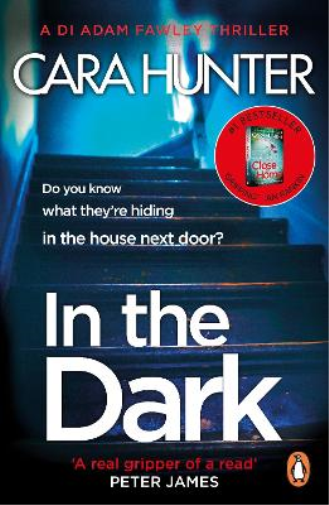 Cara Hunter In The Dark (Tascabile) DI Fawley