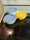 Tupperware Set Of 3 Bowls With Yellow & White and blue One-Touch Seals  — photo 2