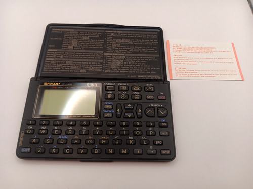 Sharp ZQ-2400 Organisateur Électronique 64 Ko Boîte Manuels Poche PC Calculatrice Vintage - Photo 4 sur 13