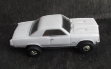 Auto World AFX Aurora Slot Car HO 1964 White Pontiac GTO