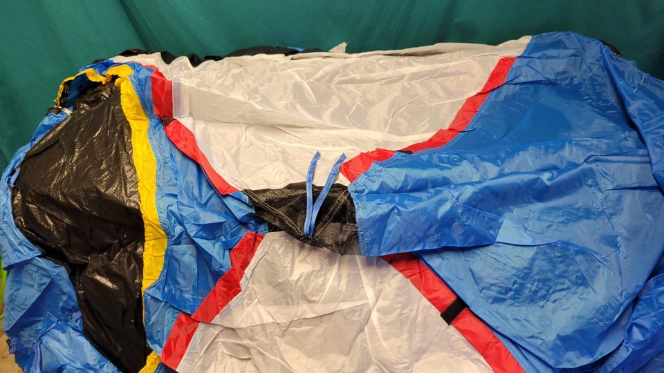 Nuevo en bolsa de 24" Gigatent Pop Up 5 pies X 5 pies una habitación fácil instalación tienda impermeable Foto 3 de 4