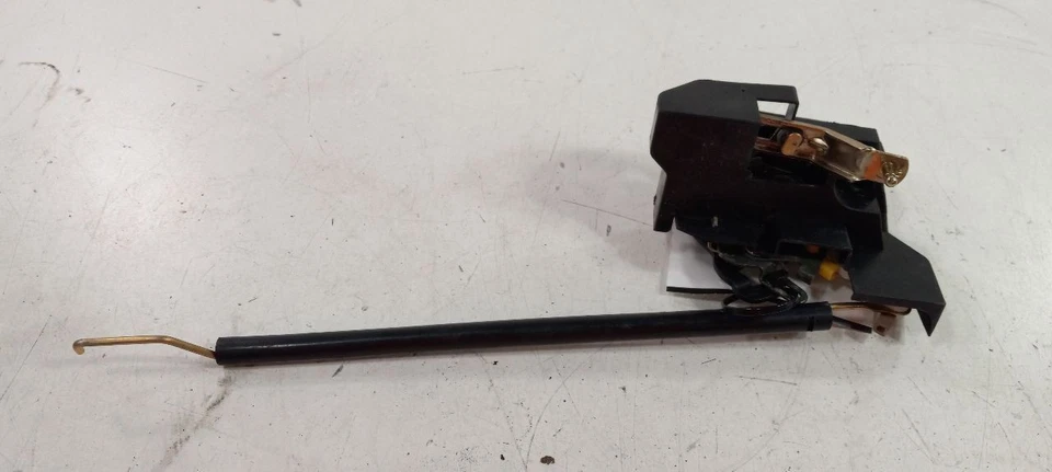 Hyundai XG350 Door Latch Lock Right Passenger Rear 2003 2004 2005 - Image 2 of 4