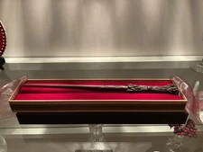 The Noble Collection Harry Potter Replica Wand -  With Ollivander’s Box