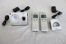 AT T Cordless Phone Answering Machine System DL72250 with 2 Handsets Chargers