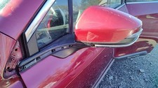 Used Left Door Mirror fits: 2020 Subaru Legacy power painted cap turn signal w/b