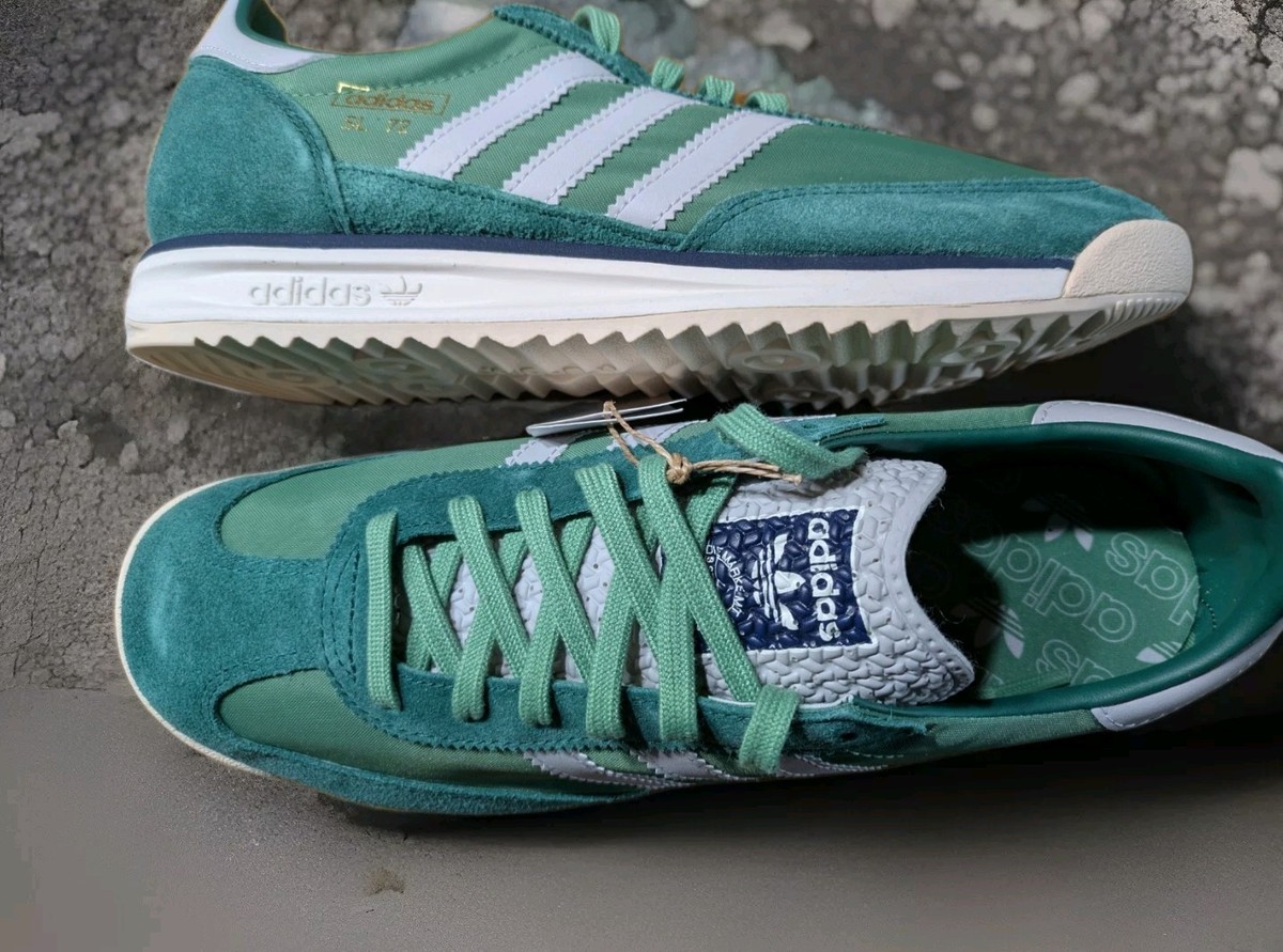 adidas gazelle silver green womens Men's adidas Originals Forum Low Classic Shoes