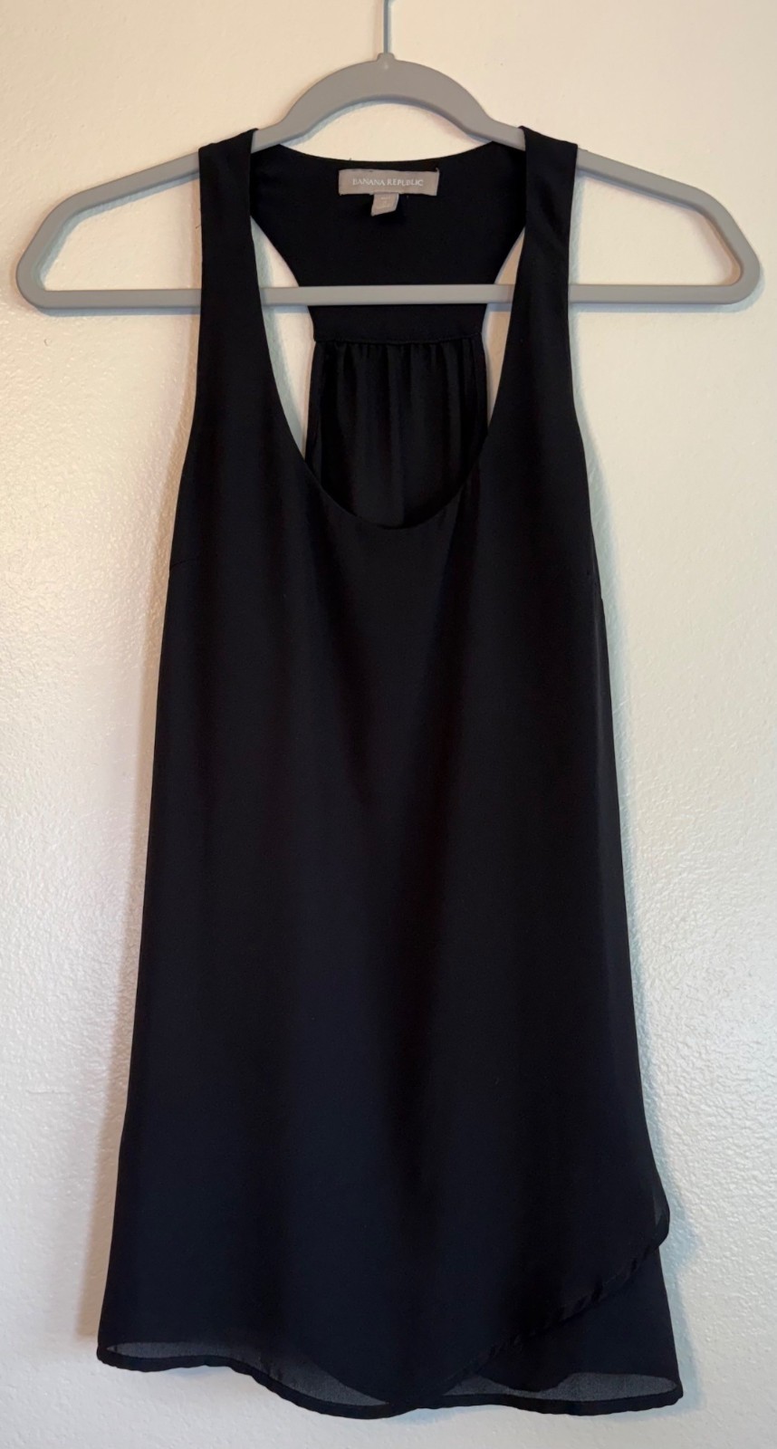 Banana Republic Black Sleeveless Racerback Blouse Women’s Size S