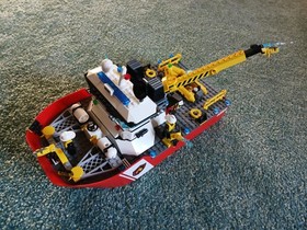 LEGO 60109 City Fire Boat with box.