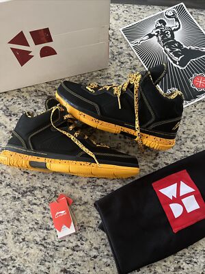 Size 12 - Li-Ning Way of Wade WOW  Caution  - Rare