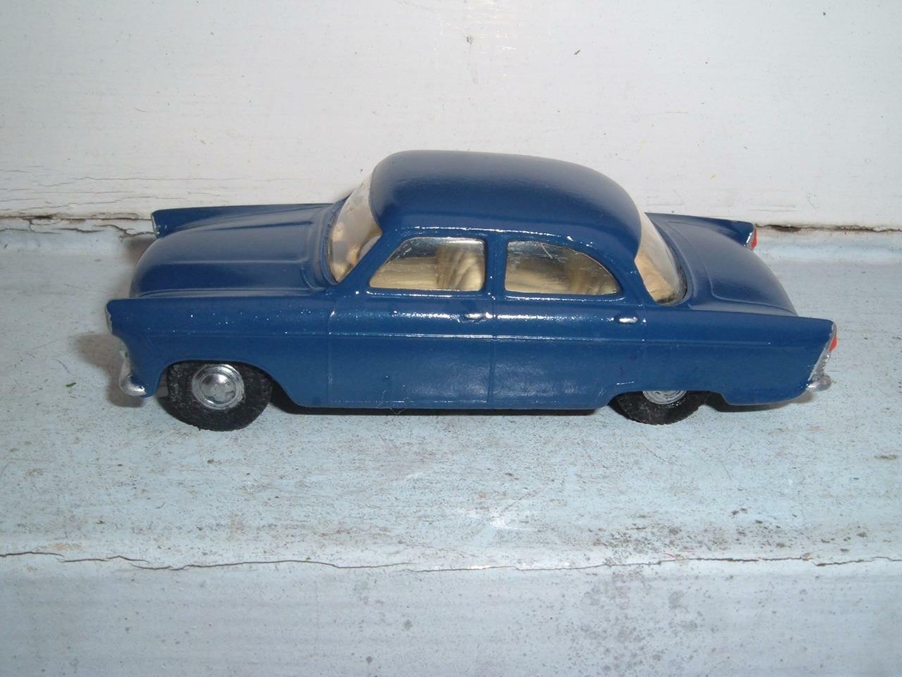 SPOT - ON FORD ZODIAC with head and rear