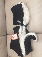 pottery barn kids baby skunk Halloween costume 0-6 months Nwt