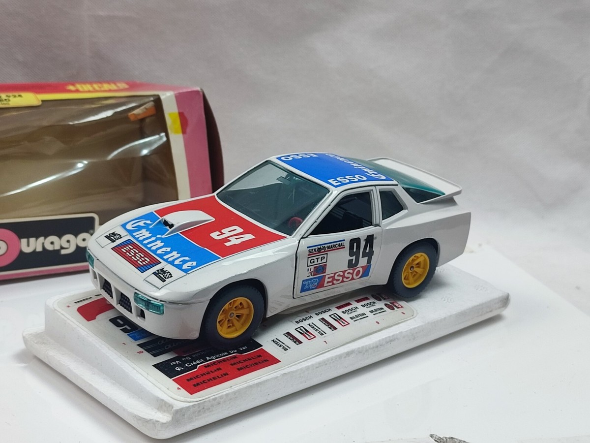 Burago Porsche 924 turbo cala 1/24 de segunda mano por 35 € en Cádiz