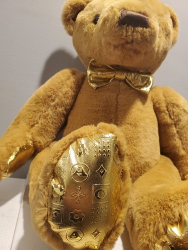 FAO Schwarz 160th Anniversary 13.5" Golden Monogram Teddy Bear - Bild 5 von 7