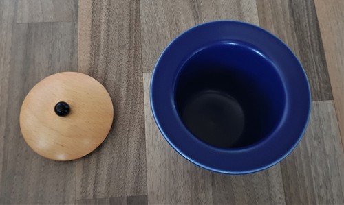 HÖGANÄS Schweden Dose Keramikgefäß blau mit Holzdeckel H: ca. 11 cm - Bild 2 von 4
