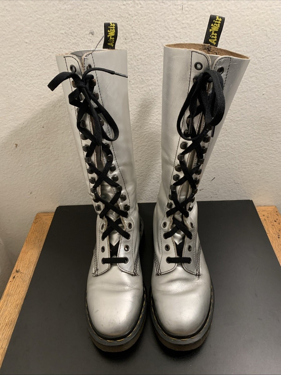 Vtg Dr. Martens ENGLAND AW4 18 Eye Silver boots Lace hook tall