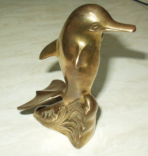 Vintage Messing Delfin (jung) 131/2 cm hoch 7 cm B Top Zustand Herstellermarke D