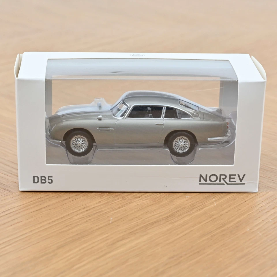 ASTON MARTIN DB5 1963 - Voiture film Goldfinger 007 movie car- 1/43 NOREV 430500 - Photo 2/2