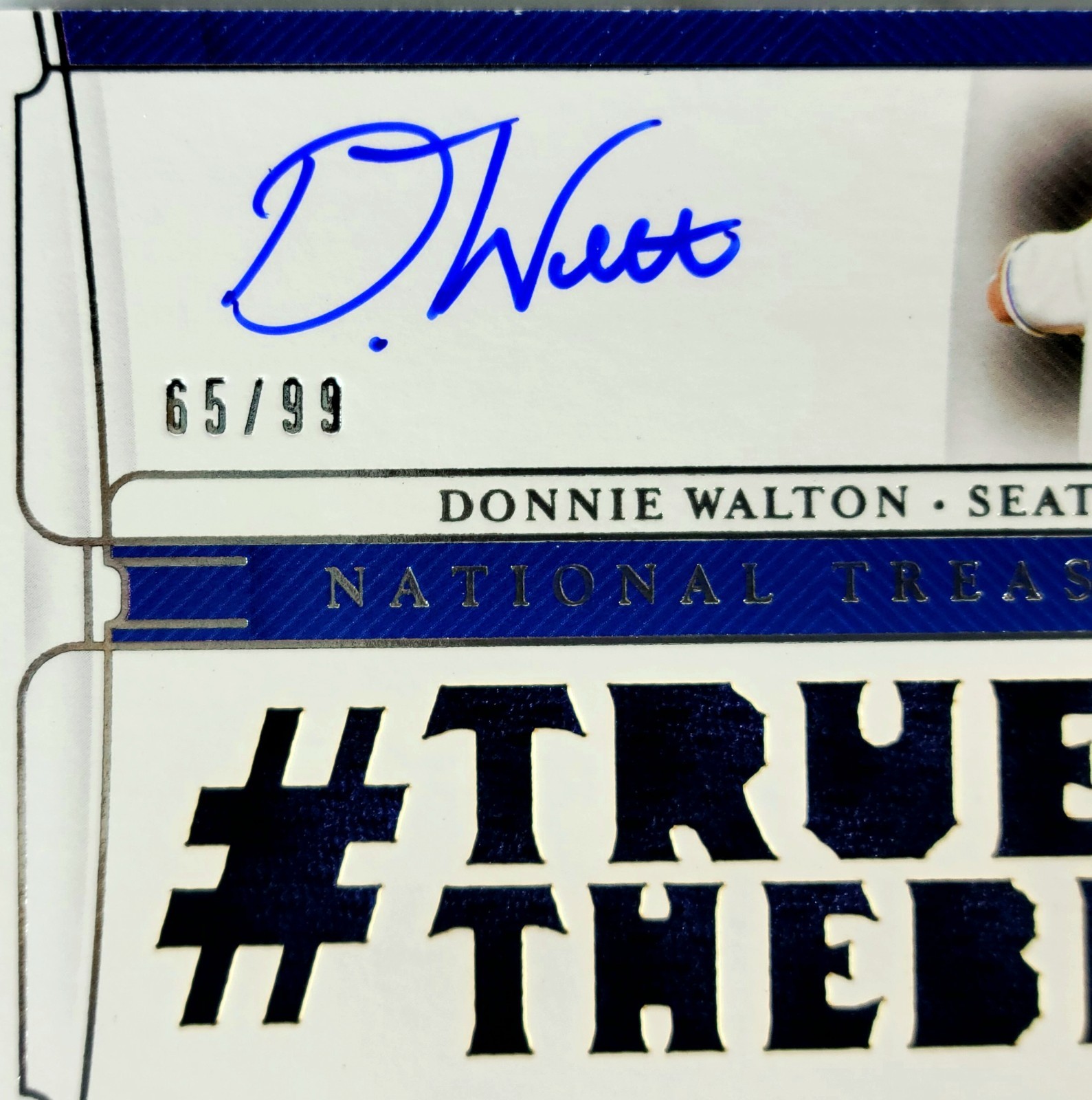 2020 Panini National Treasures Signature Names /99 Donnie Walton #SNA-DW Auto view 3