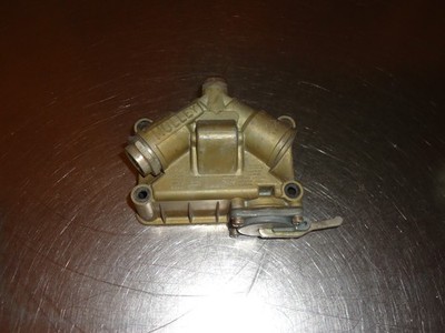Holley 4-Barrel Carburetor Primary Center Hung Fuel Float Bowl Cathedral cch2