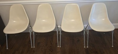 (Lot of 4) Herman Miller Eames Fiberglass Shell Chairs - White