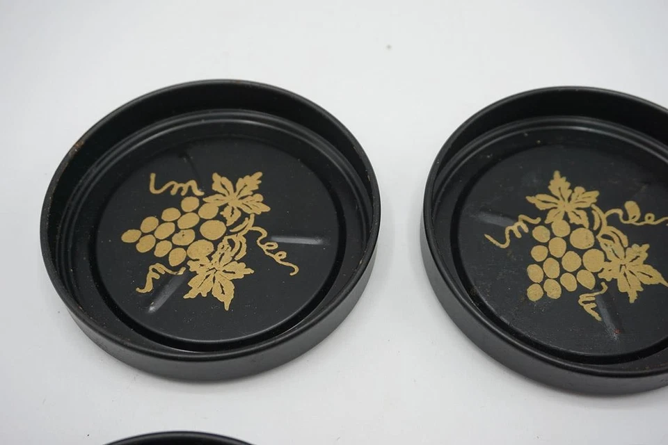 Set Di 4 Latta Nero Metallo Uva Sottobicchieri - Immagine 3 di 4