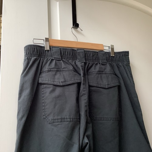 Old Navy High Waisted Black Balloon Cargo Pants Waist 38” Size Large NWOT - Picture 3 of 4