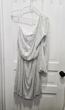 Chicsoul Silver white Sequin One-Shoulder Long Sleeve Dress Size 1x