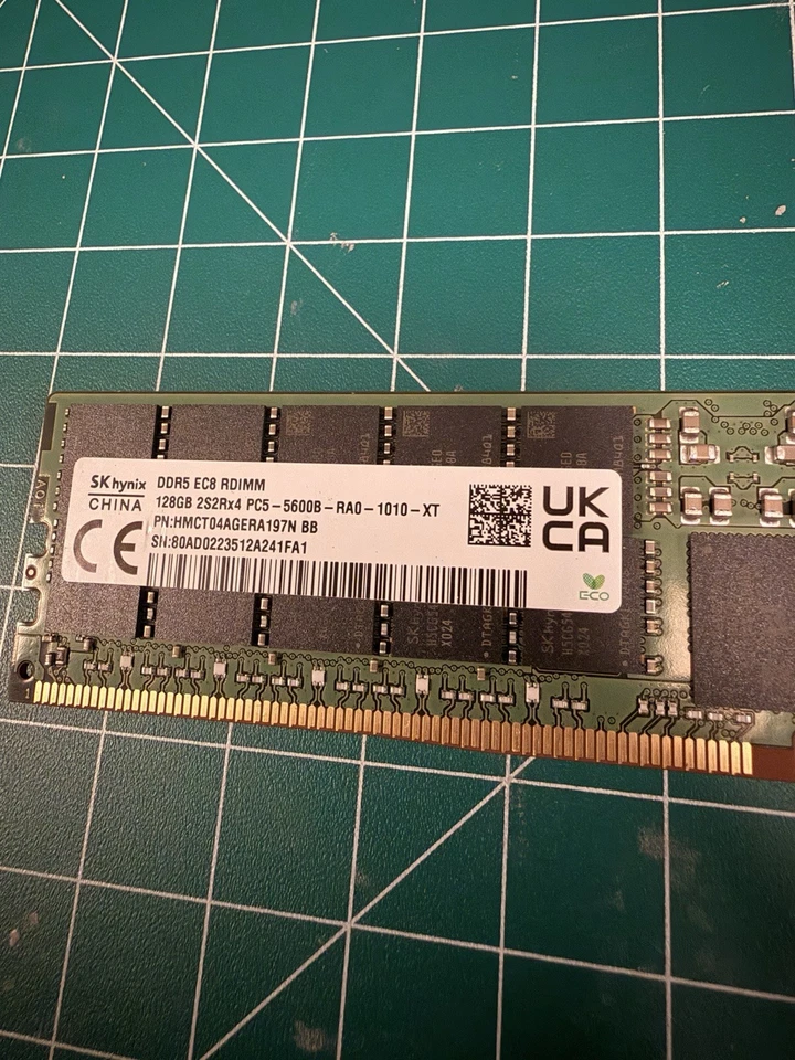 SK Hynix 128GB DDR5 RDIMM 1.1V Dual Rank Memory Module. PN:HMCT04AGERA197N BB - Image 2 of 3