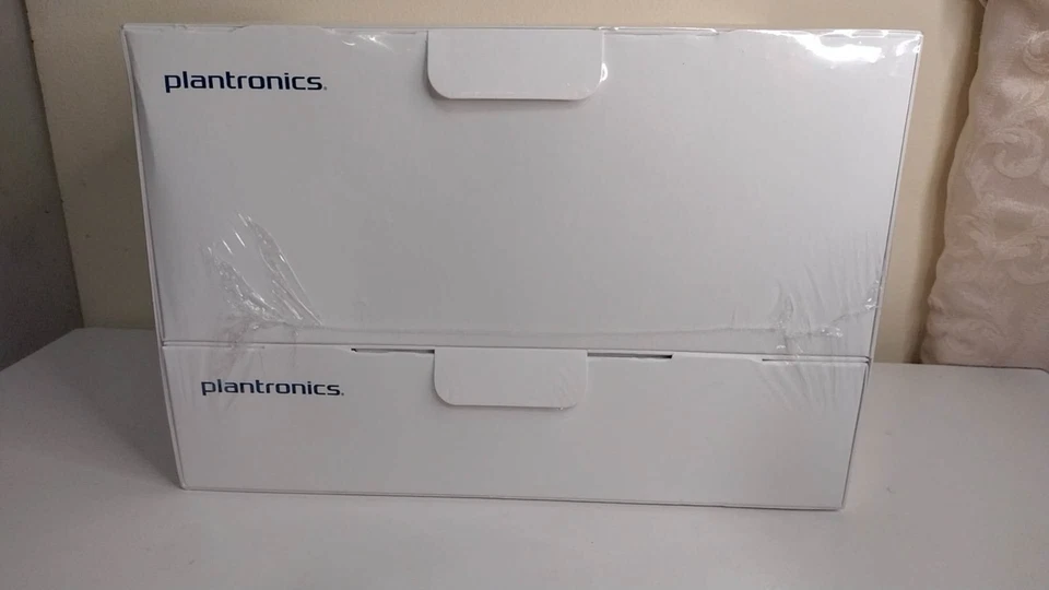 NIB - Plantronics Savi W745A-M Wireless Headset with Noise-Canceling Microphone - image 2 of 3