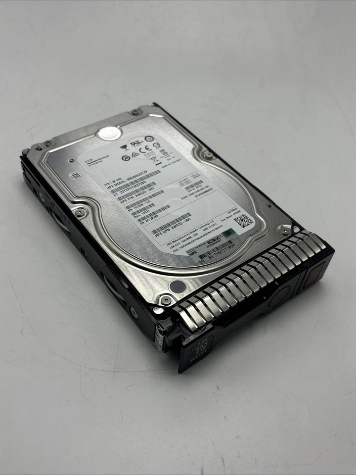 HPE 846614-001 3TB 12G SAS 7.2K 3.5" MDL SC Hard Drive - Image 2 of 3