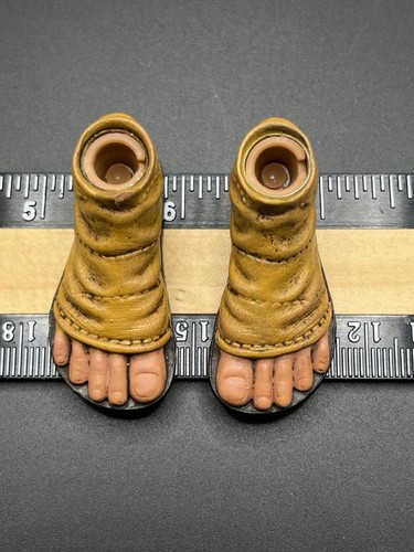 HH MODEL Sandal Feet IMPERIAL ARMY HUNTING GROUND FIGHTER SCISSOR GOLD 1/6 TOYS - Picture 3 of 3