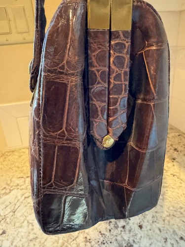 Vintage 40s Brown Crocodile Belly Box Purse w Mirror and Leather Lining, Brass - Picture 8 of 23