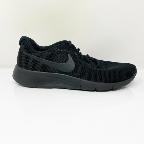 nike tanjun size 5.5