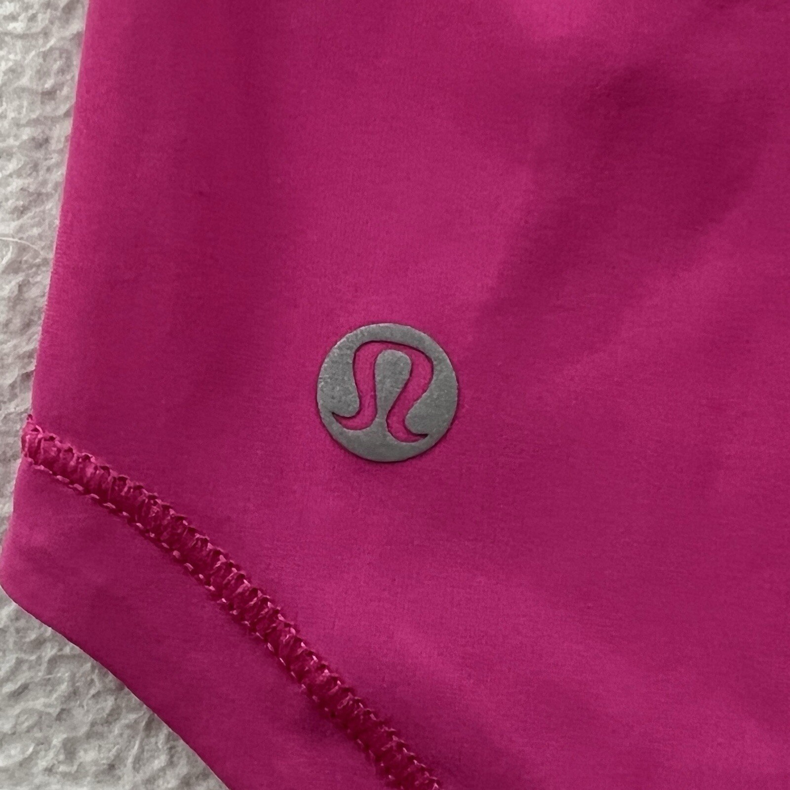 Lululemon Solid Sonic Pink Reflective Dots Sleeve… - image 4