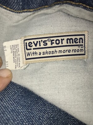 VINTAGE LEVIS FOR MEN WITH A SKOSH MORE ROOM JEANS 42” X 30