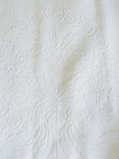 Copriletto Da Corredo In Piquet  Cotone Bianco  Con Pizzo  230x280 cm. mai usato