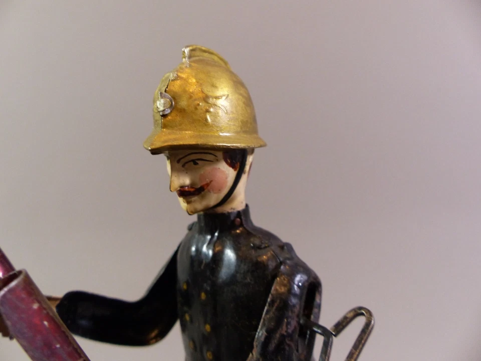 POMPIER "FERNAND MARTIN" JOUET ANCIEN - Photo 2/4