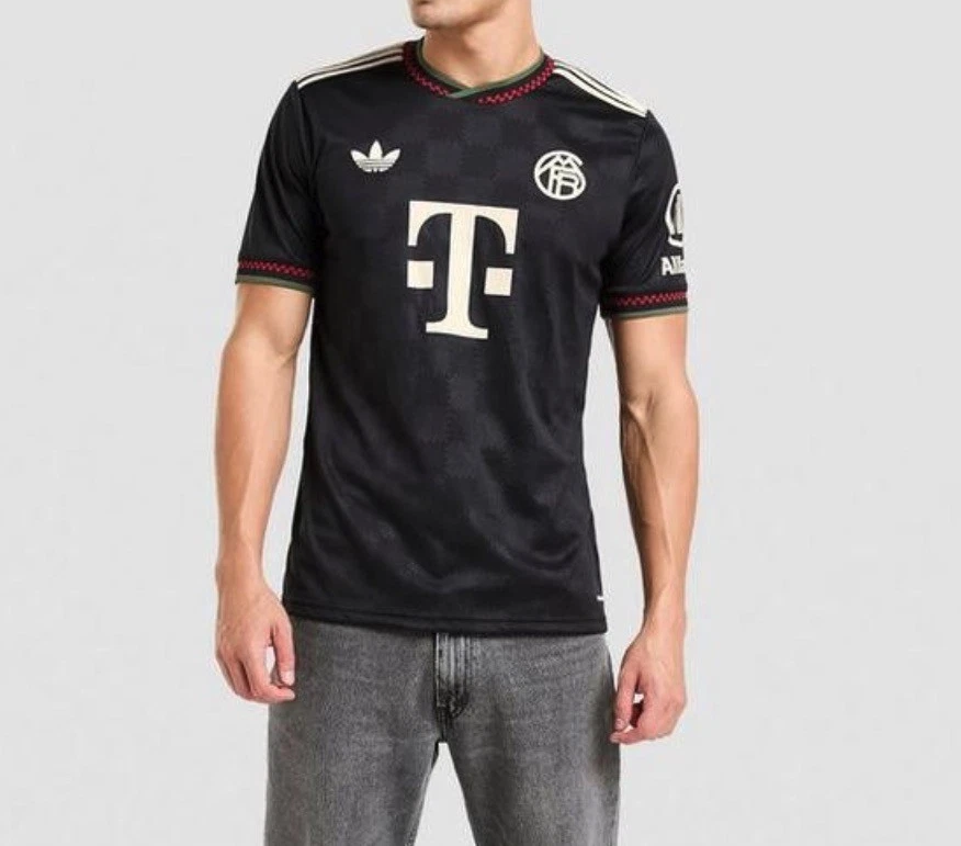 FC Bayern München アディダス　XL/ブラック Preços baixos em Bayern de Munique Preto Clube Internacional fã de