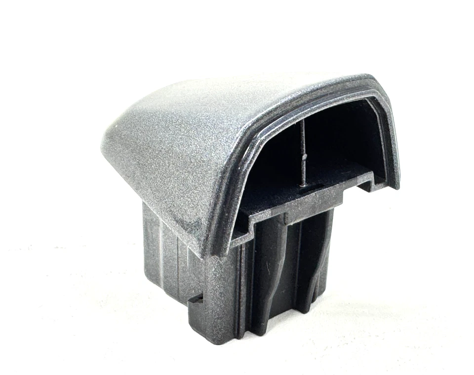 2016–2023 奥迪 TT TTS TTRS 四轮前右门把手盖灰色原始设备制造商 — 第 4/4 张图片