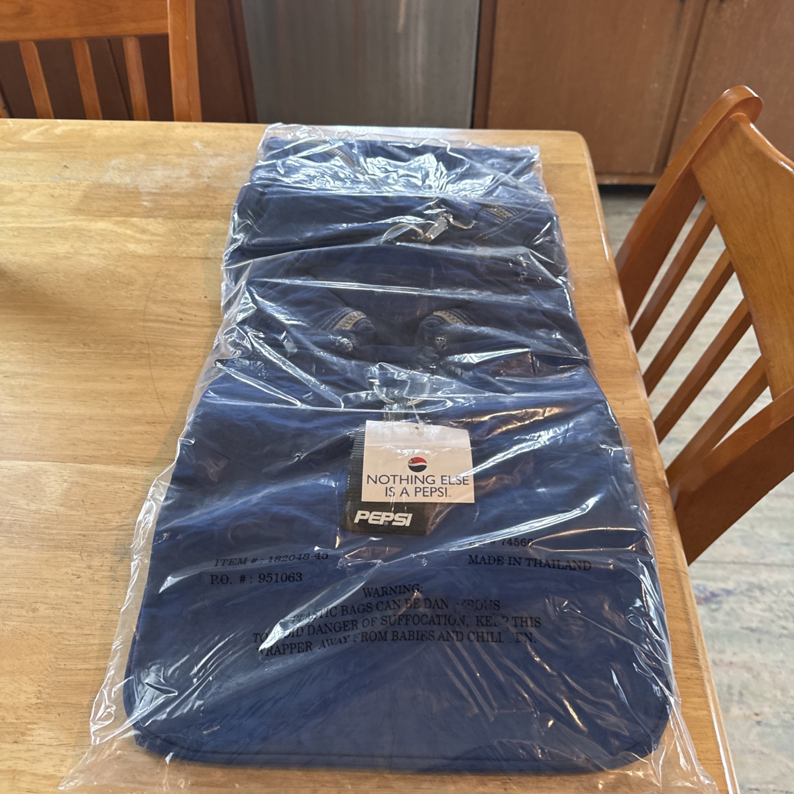Vintage 90s Pepsi Co Extra Large Duffle Bag Carry On Bag Blue 2-pcs NWT