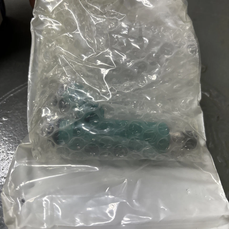 BWD 67388, inyector de combustible, Select 03-09 Toyota 4Runner/Tacoma/Tundra/FJ Cruiser Foto 2 de 2