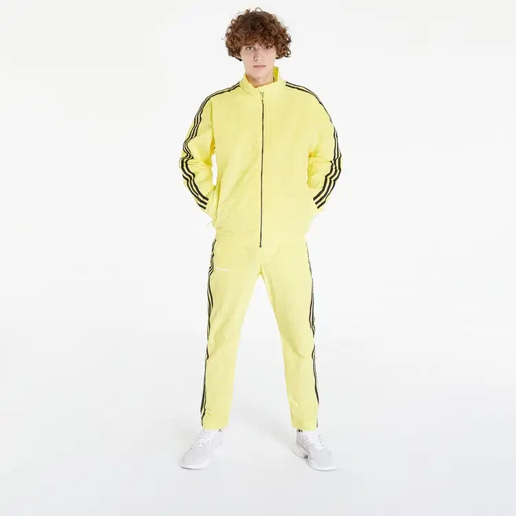 adidas x Pharrell Williams Shell SZ XL Jacket Light Yellow HS7622