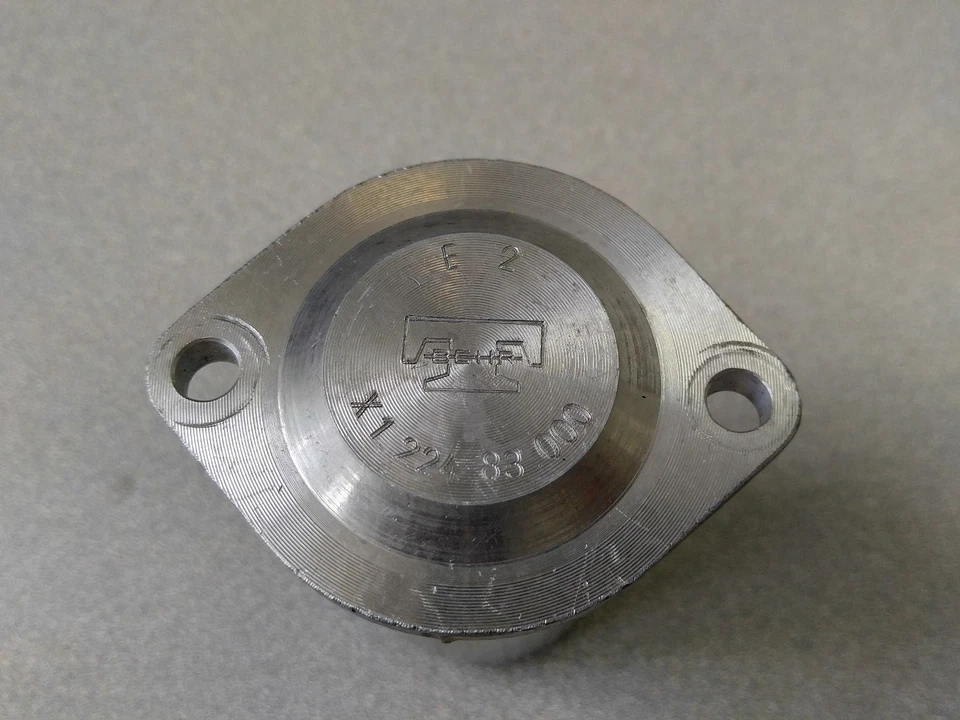 VERY NICE ORIGINAL GENUINE PORSCHE 911 914-6 930 BEHR THOMPSON OIL THERMOSTAT - Изображение 2 из 4