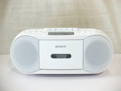 SONY CFD-S 70 CD Boombox with Recorder FM AM Wide-FM White Radio