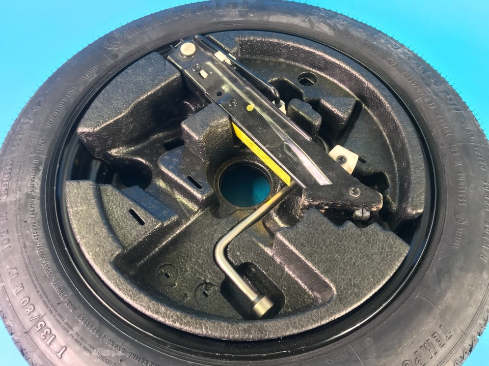 2004-2010 BMW E60 525i 530i 535i 545i 550i Spare Tire Wheel & Jack OEM ...