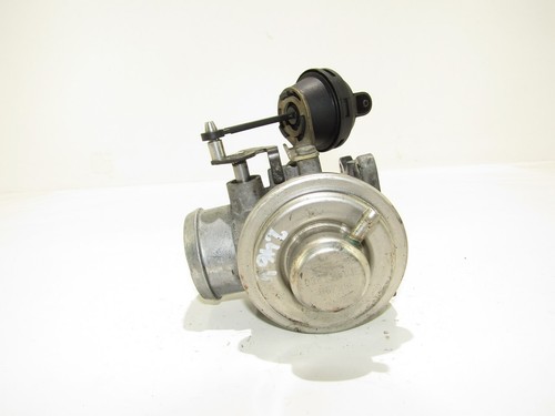 Skoda Octavia 1U 1999  AGR Kühler Abgaskühler Ventil EGR VALVE 038131501e