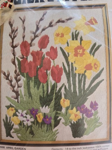 VTG 1979 Bernat Quick Stitch April Garden Needlepoint Kit # T02000 2979 - Picture 2 of 4
