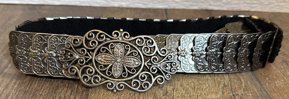 VTG Silver Gun Metal Filigree Belt 80’s Elasticized Jeweled Floral Buckle 40” - Image 3 of 4