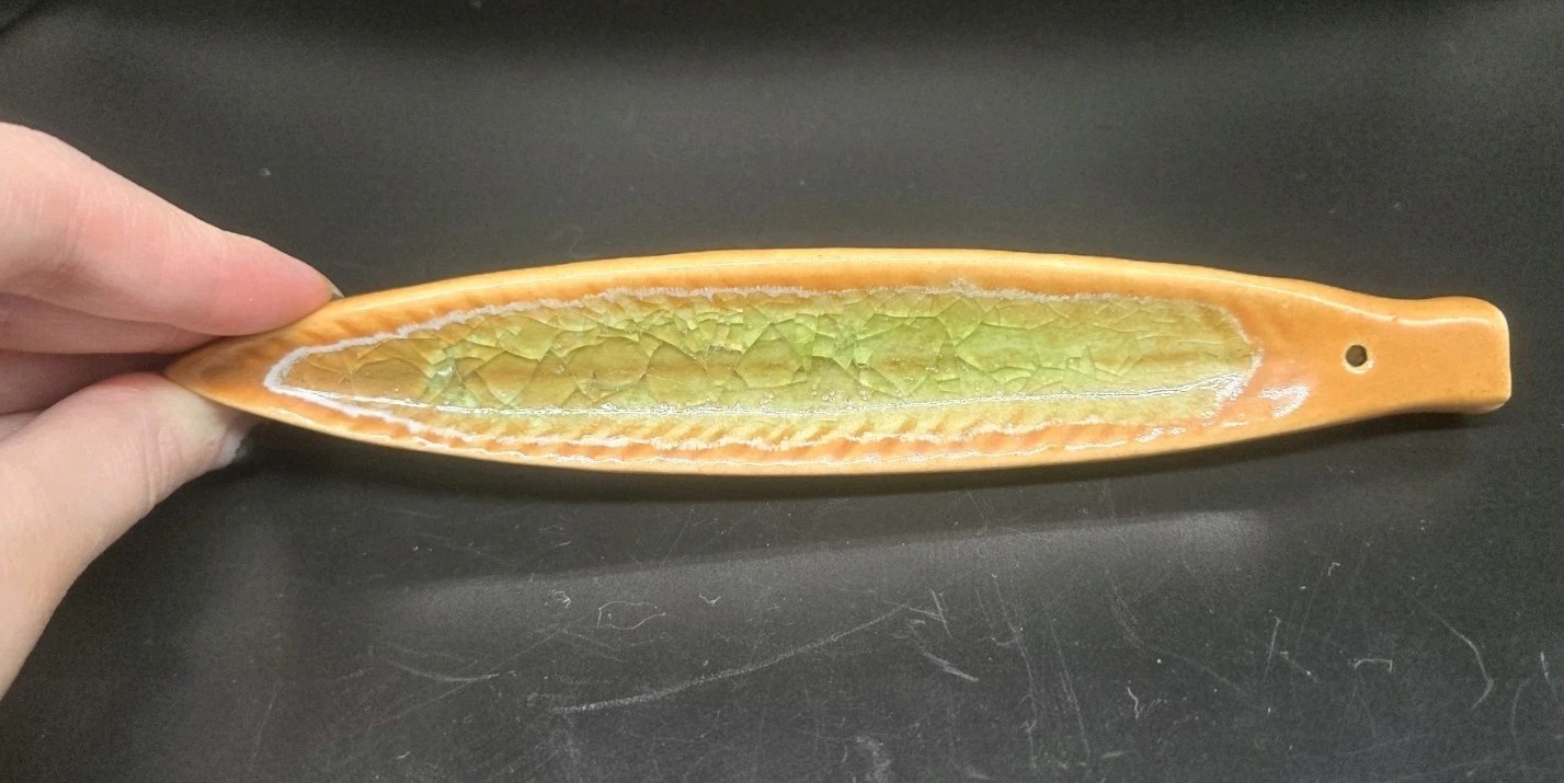 Ceramic Leaf-Shaped Incense Holder - Fairycore / Cottagecore Vibes